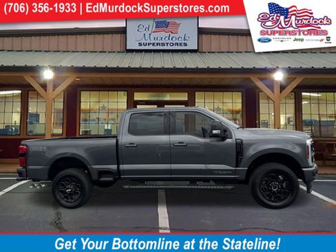 New 2026 Ford F250 Lariat w/ Black Appearance Package AWD/4WD image 1