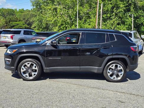 Used 2018 Jeep Compass Limited w/ Navigation Group AWD/4WD image 23