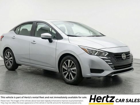 Used 2025 Nissan Versa SV FWD image 1