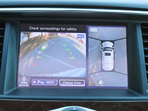 Used 2017 INFINITI QX80 2WD w/ Driver Assistance Package image 45