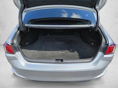 Used 2022 Lexus ES 350 w/ Accessory Package FWD image 7