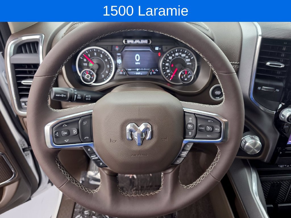 Used 2026 RAM 1500 Laramie AWD/4WD image 17