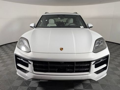 New 2026 Porsche Cayenne image 10