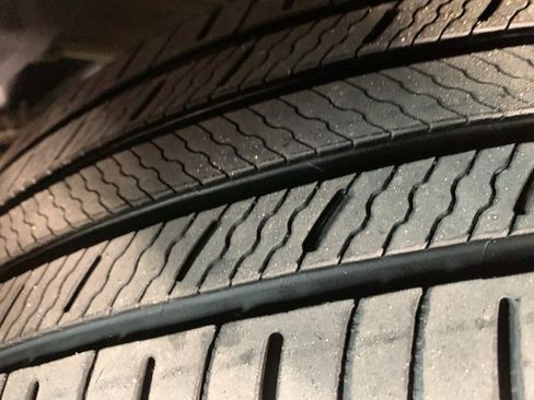 Used 2020 Lexus RX 450h AWD w/ Premium Package image 43