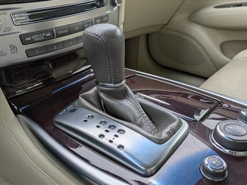 Used 2015 INFINITI Q70 3.7 image 11