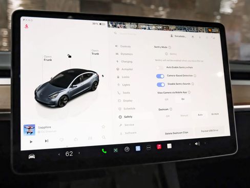 Used 2023 Tesla Model 3 Standard Range image 29