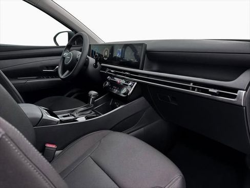 New 2026 Hyundai Tucson SEL image 15