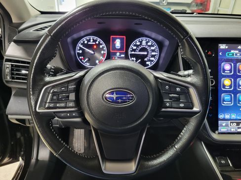 Used 2024 Subaru Outback Premium AWD/4WD image 31