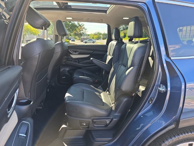 Used 2022 Subaru Ascent Limited w/ Technology Package AWD/4WD image 22