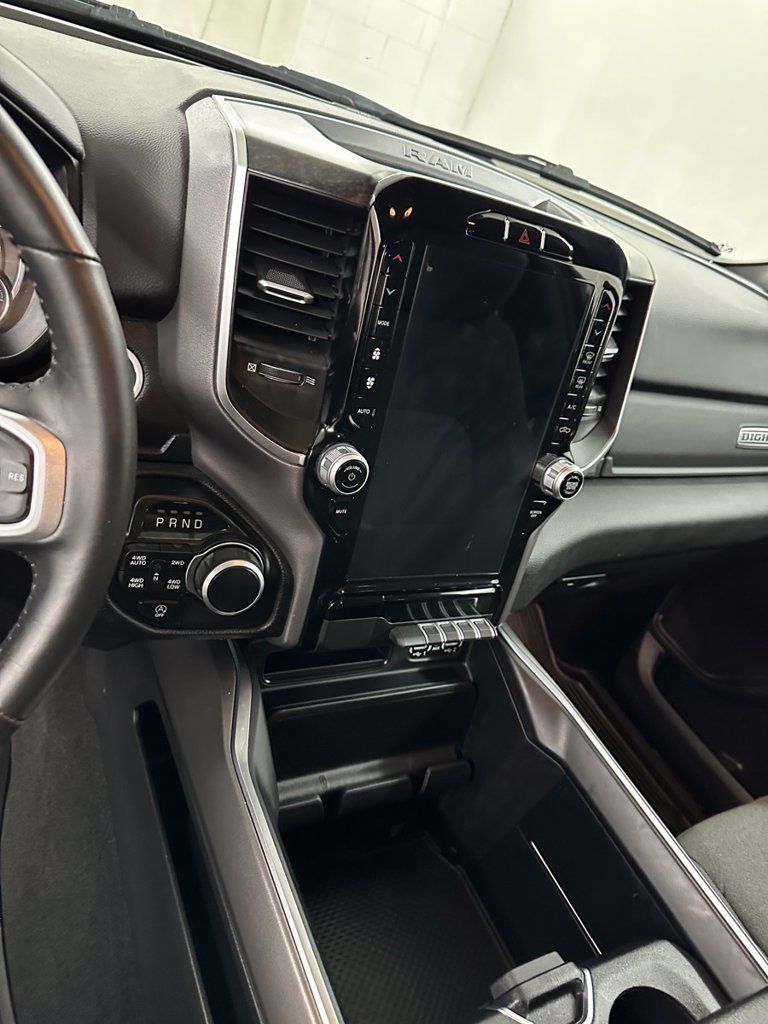 Used 2024 RAM 1500 Big Horn AWD/4WD image 16