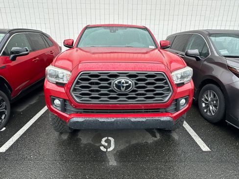 Certified 2019 Toyota Tacoma TRD Off-Road image 5