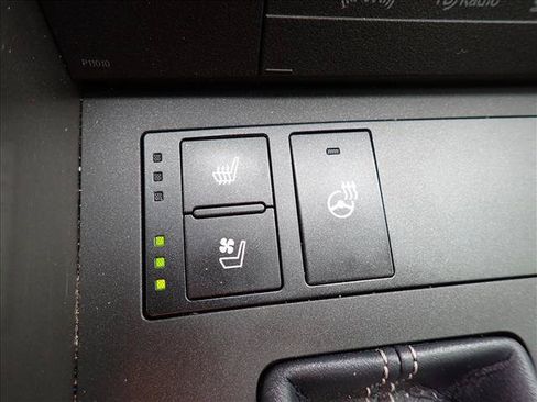 Used 2016 Lexus IS 300 AWD image 14
