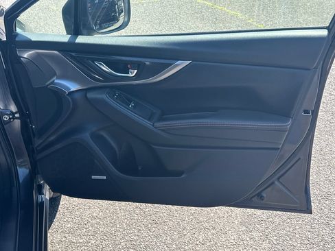 Used 2019 Subaru Crosstrek 2.0i Limited w/ Moonroof Package w/Navigation AWD/4WD image 19
