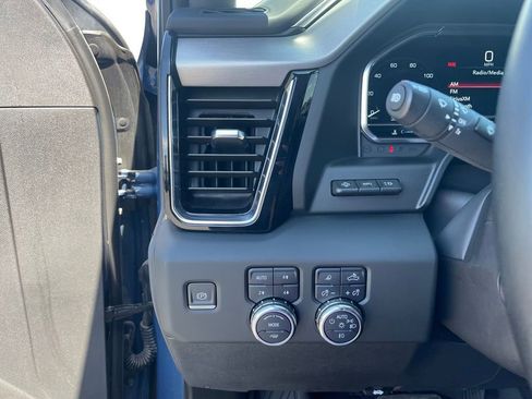 Used 2024 GMC Sierra 1500 Denali w/ Denali Reserve Package AWD/4WD image 10