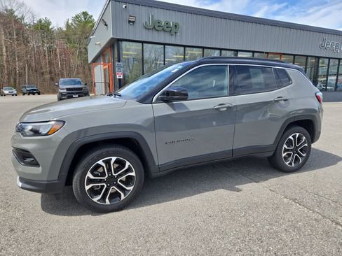 Used 2024 Jeep Compass Limited AWD/4WD image 18