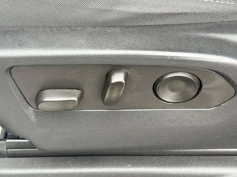 Used 2023 Chevrolet Silverado 1500 Custom RWD image 14