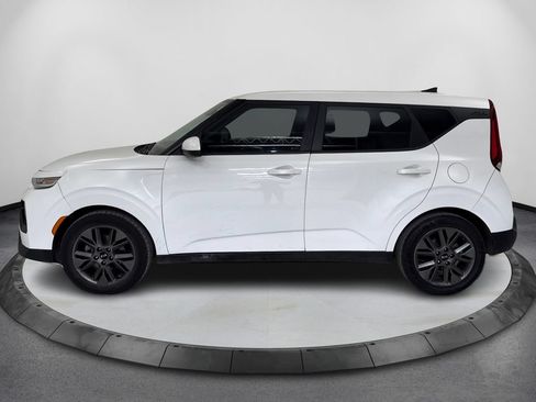 Used 2020 Kia Soul EX FWD image 8