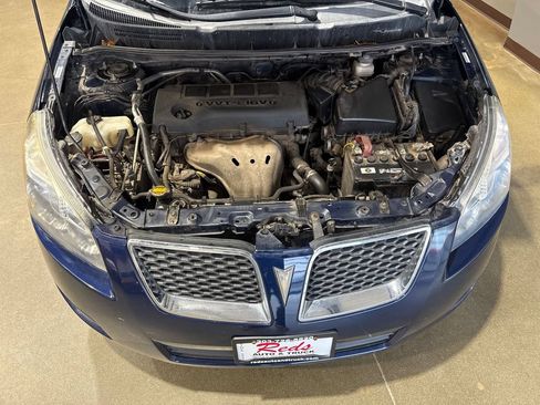 Used 2010 Pontiac Vibe AWD w/ Sun And Sound Package image 49