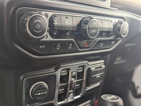 Used 2020 Jeep Wrangler Unlimited Sport S AWD/4WD image 25