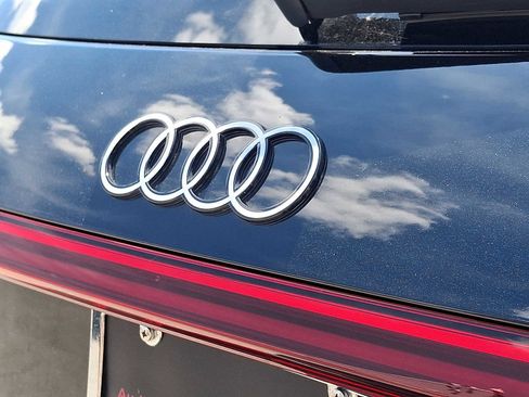 Certified 2025 Audi Q5 Premium w/ Convenience Package AWD/4WD image 24