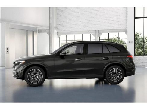 Certified 2026 Mercedes-Benz GLC 300 4MATIC image 35