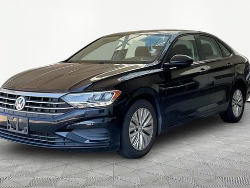 Used 2020 Volkswagen Jetta S w/ Driver Assistance Package FWD image 3