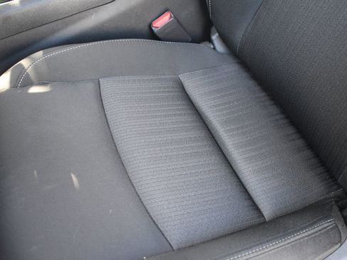 Used 2025 Nissan Altima 2.5 SV FWD image 11