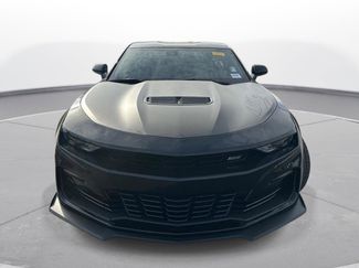 Used 2020 Chevrolet Camaro SS video 3