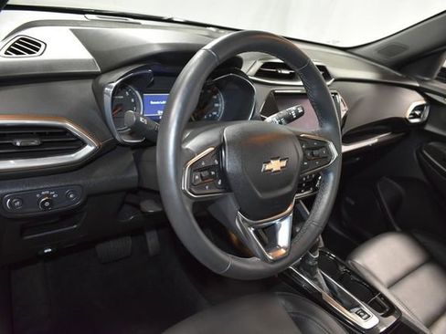 Certified 2023 Chevrolet TrailBlazer ACTIV w/ Sun and Liftgate Package AWD/4WD image 12