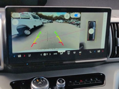 New 2025 Ford Expedition Max Active image 23