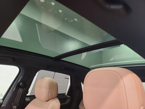 New 2026 Porsche Cayenne image 25