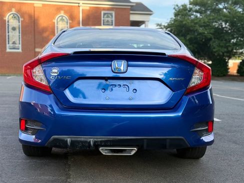 Used 2021 Honda Civic Sport image 5