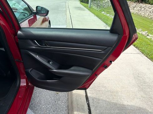 Used 2021 Honda Accord Sport image 19