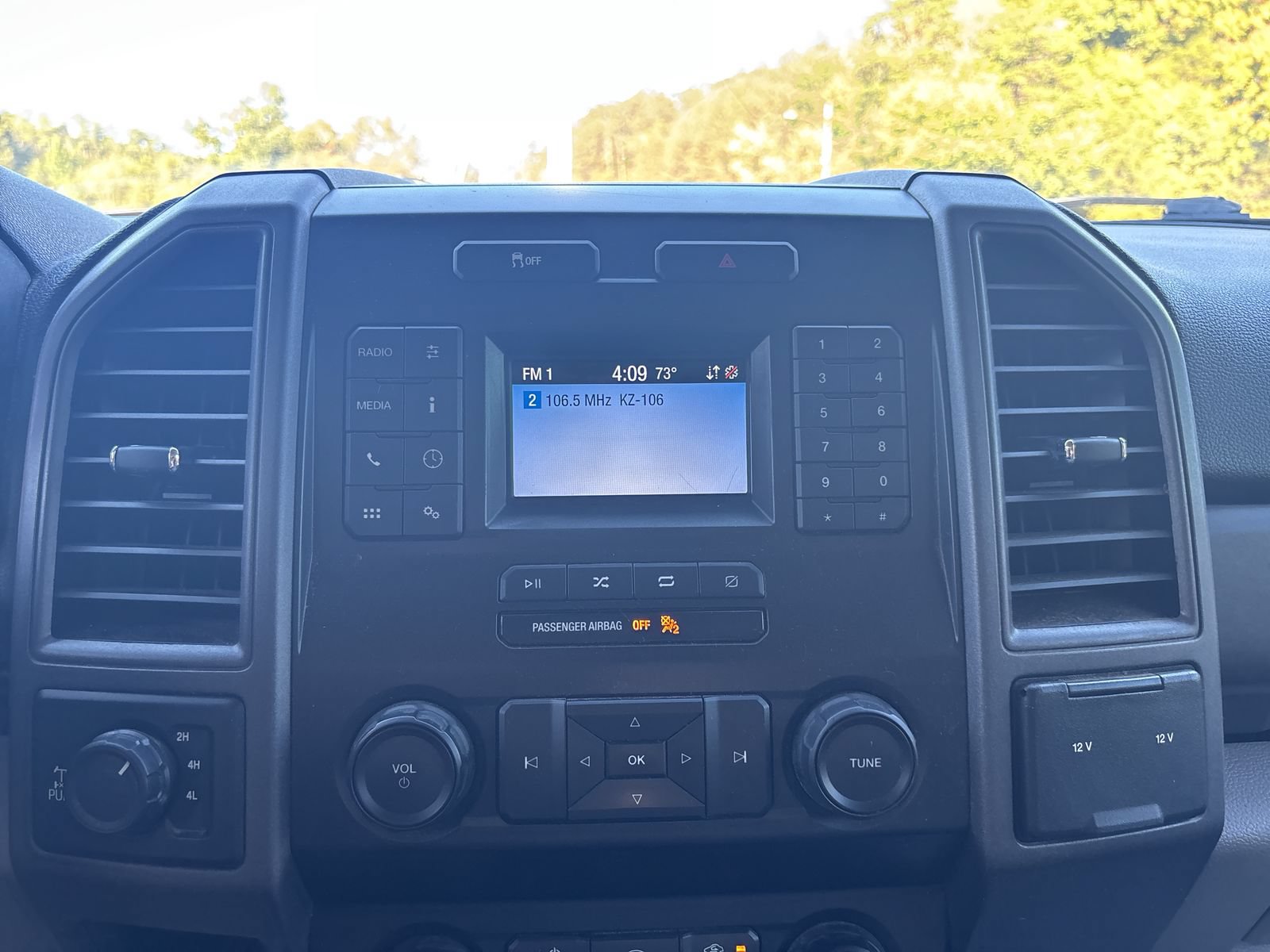 Used 2020 Ford F250 XL w/ STX Appearance Package AWD/4WD image 19
