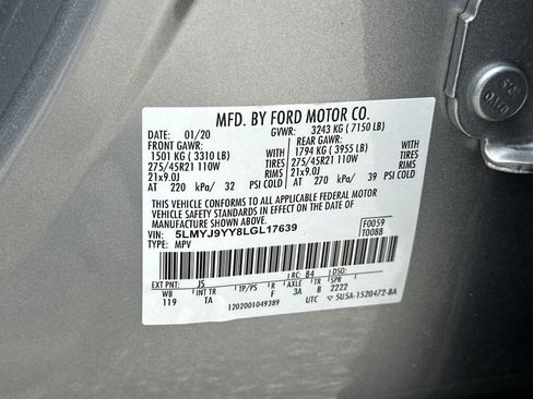 Used 2020 Lincoln Aviator Black Label Grand Touring w/ Class IV Trailer Tow Package image 38