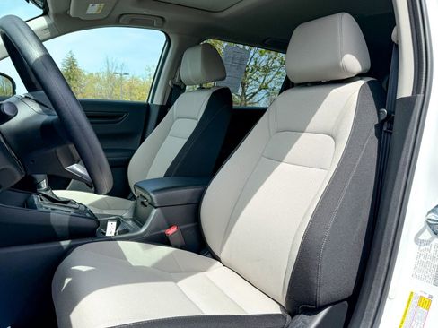 Used 2024 Honda CR-V EX image 16