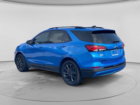 Used 2024 Chevrolet Equinox RS FWD image 5