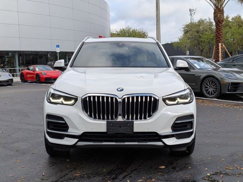 Used 2022 BMW X5 xDrive40i w/ Parking Assistance Package image 6