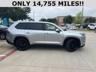 Used 2024 Toyota Grand Highlander AWD video 2