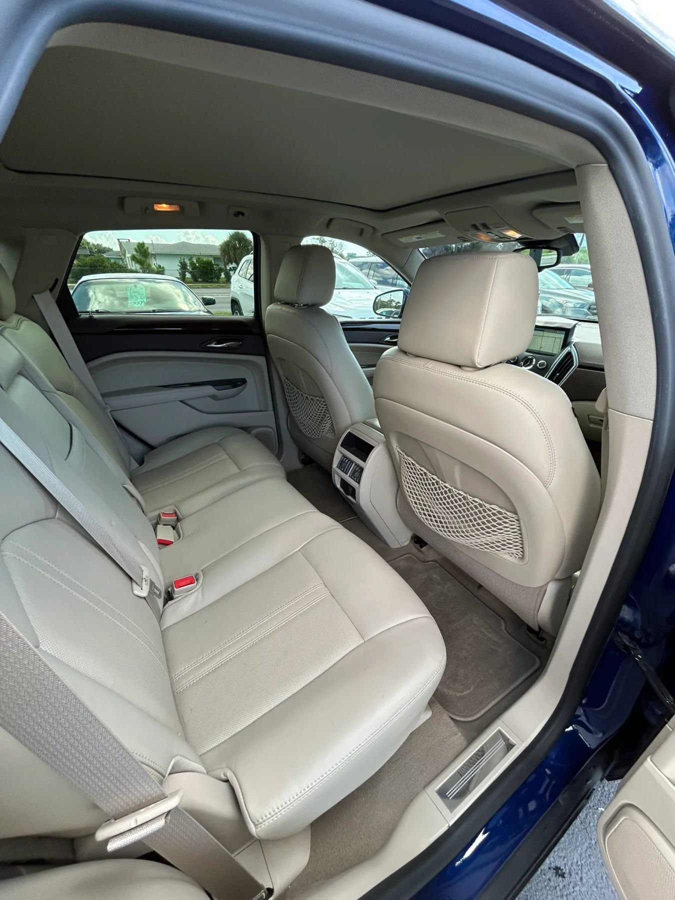Used 2012 Cadillac SRX Luxury FWD image 12