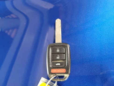 Used 2020 Honda Civic LX image 32