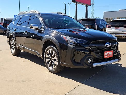 Used 2025 Subaru Outback Touring image 4