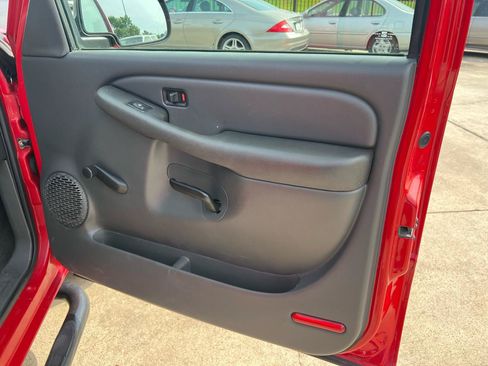 Used 2003 Chevrolet Silverado 1500 2WD Regular Cab w/ Exterior Appearance Pkg image 51