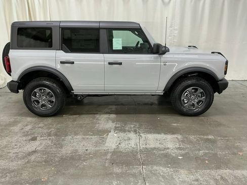 New 2026 Ford Bronco Big Bend image 2