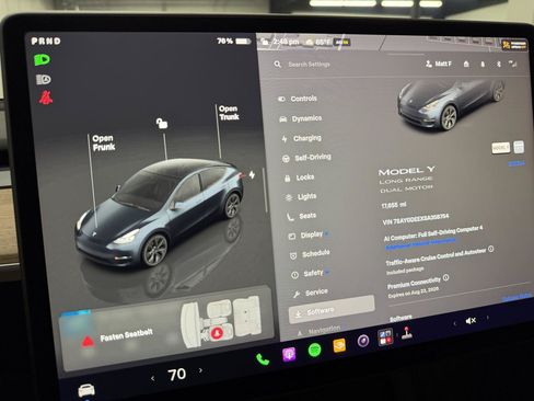 Used 2025 Tesla Model Y Long Range AWD/4WD image 12