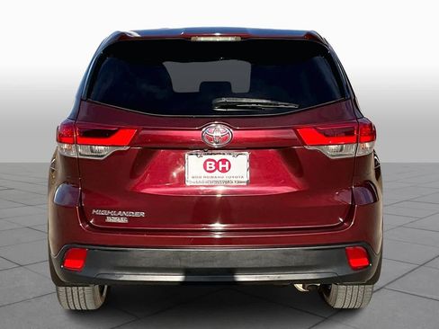 Used 2018 Toyota Highlander Plus image 5