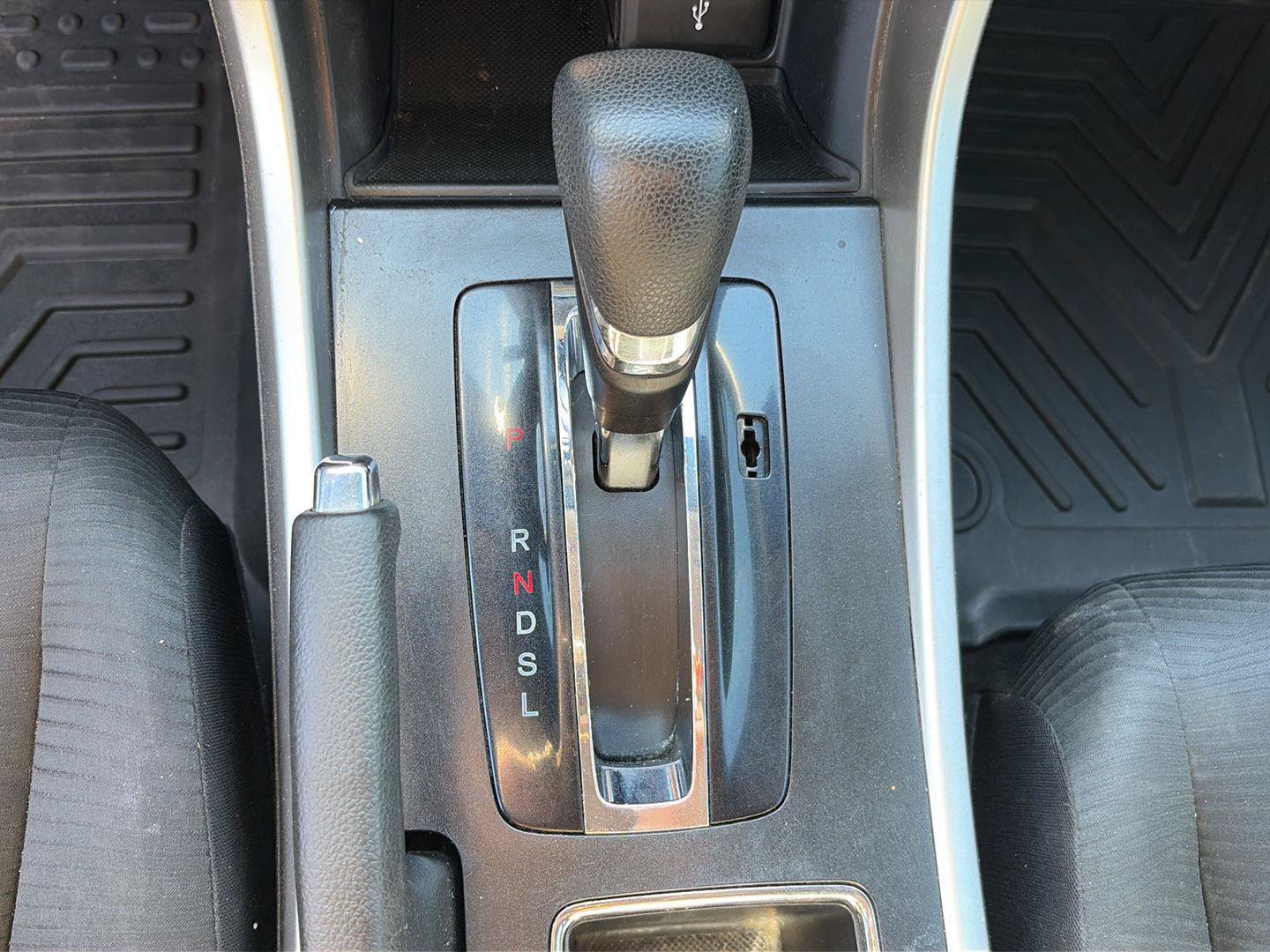 Used 2014 Honda Accord LX image 11