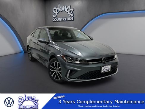 New 2026 Volkswagen Jetta SE image 1