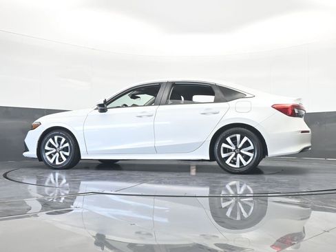 Used 2022 Honda Civic LX image 54