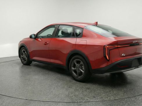 Used 2025 Kia K4 FWD image 6